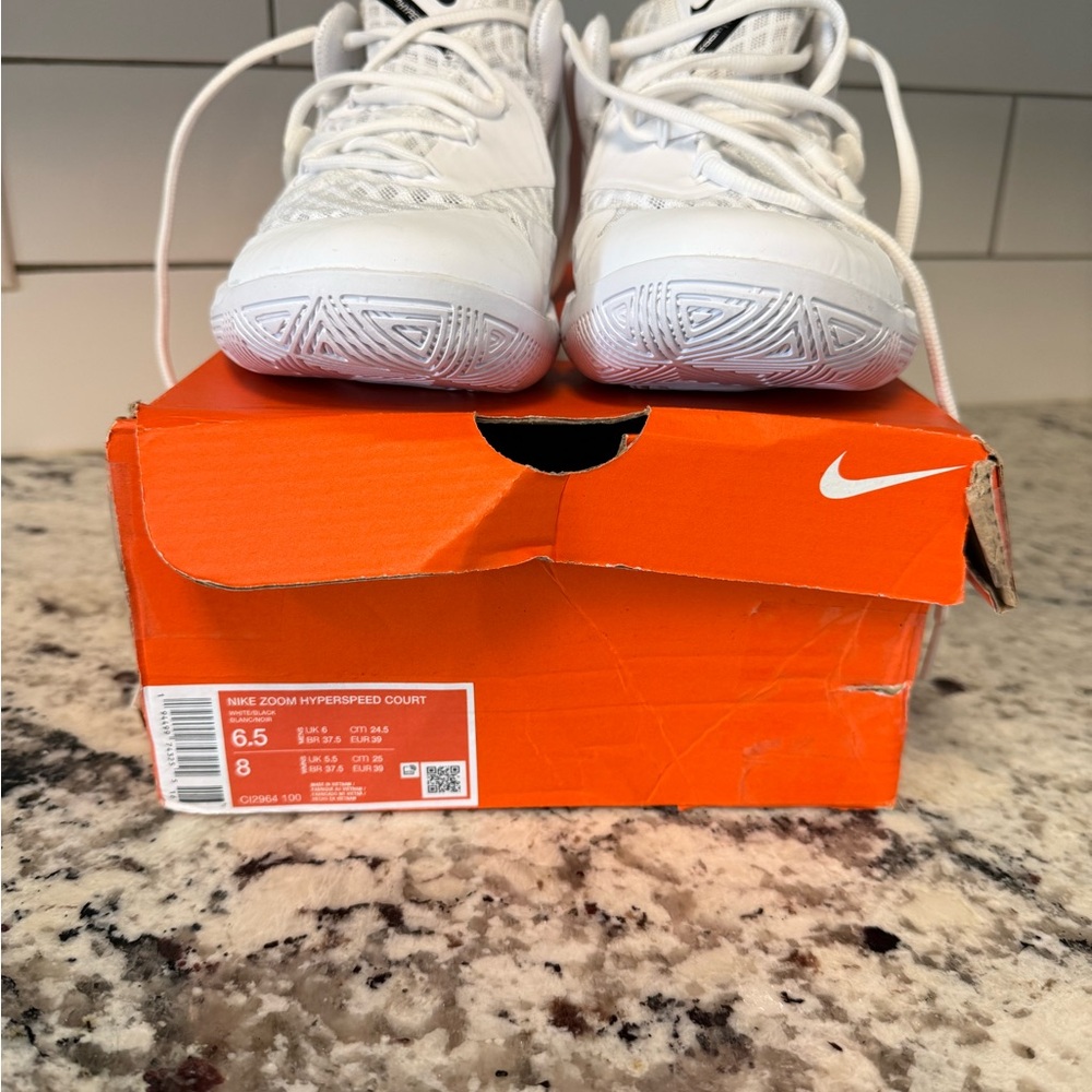 Nike Women’s Zoom Hyperspeed Court Volleyball Shoes NWT